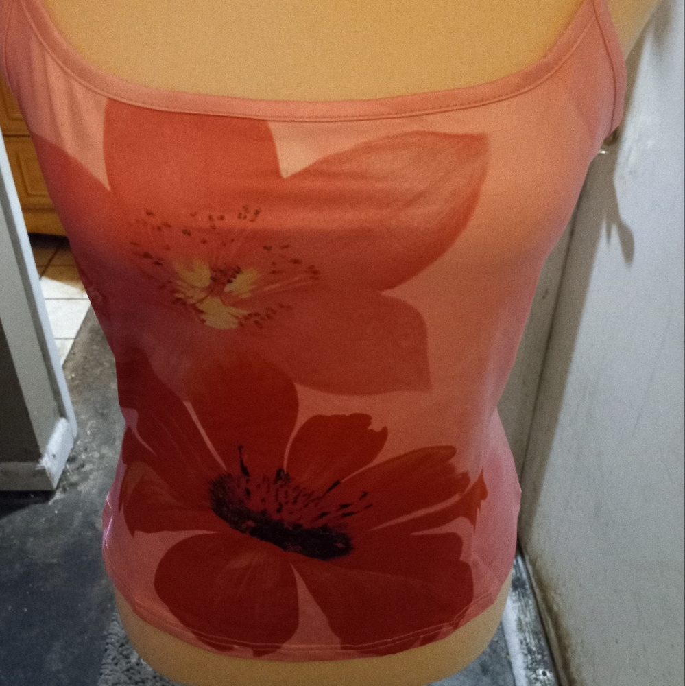 New,pink stretch bold floral print front spaghetti strap camisole top size med.